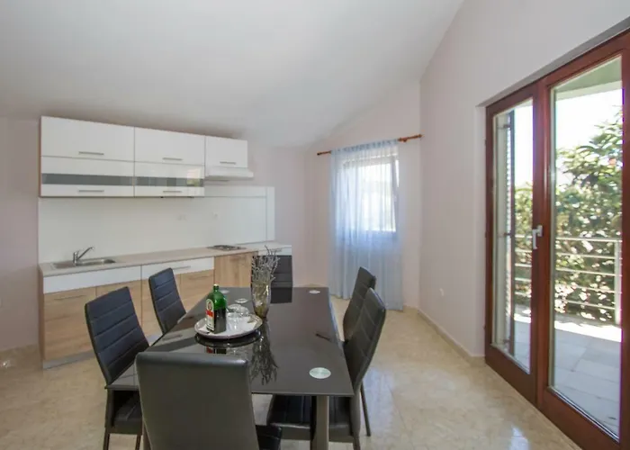 Apartment Jadranka